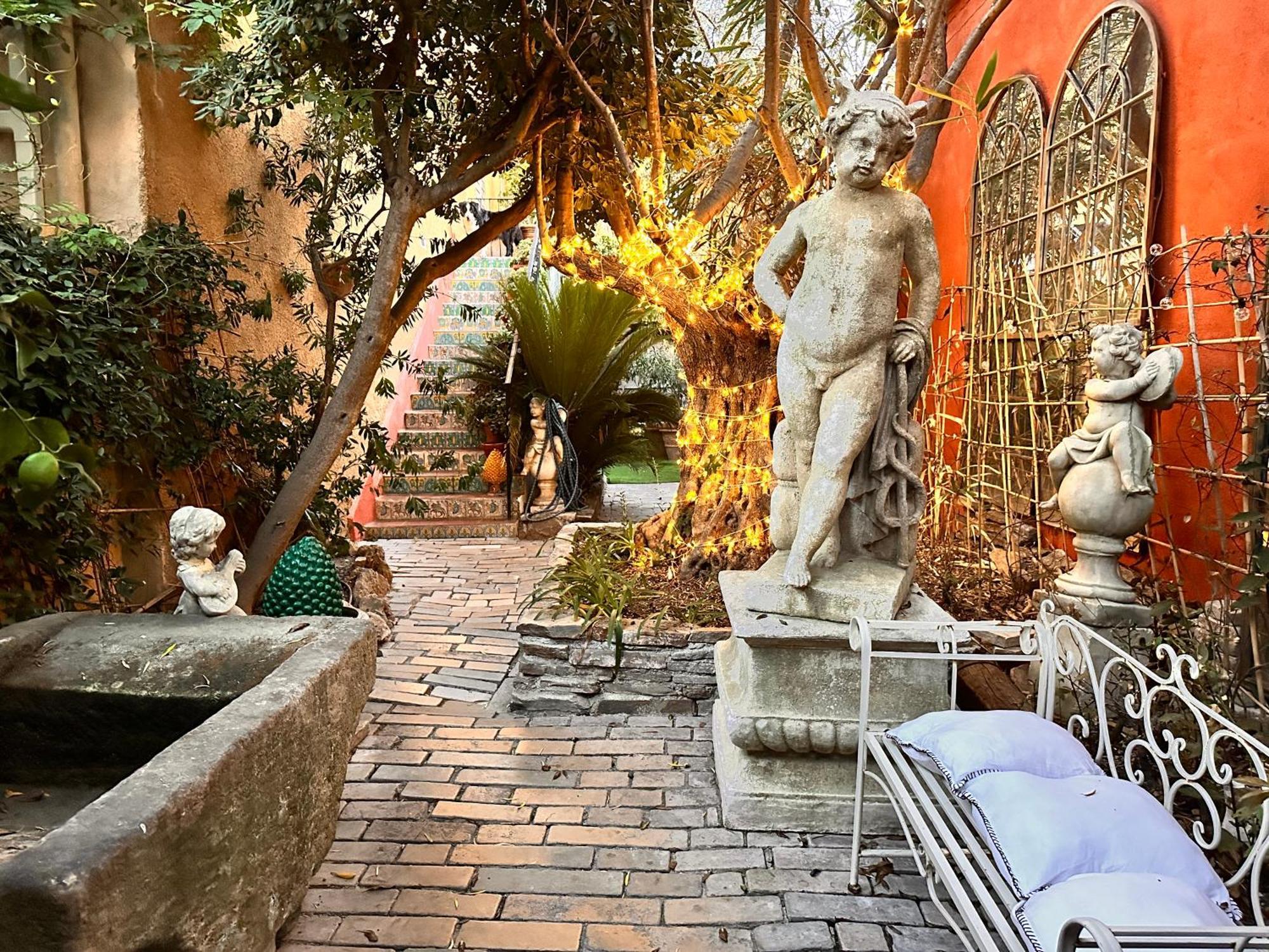 Lou Pitchoun Luxe Et Serenite Au Coeur De Saint-Tropez Suite Familiale Avec Chambre Separee Avec Jardin Enchanteur Pour 4 Adultes Et 1 Enfant Bagian luar foto