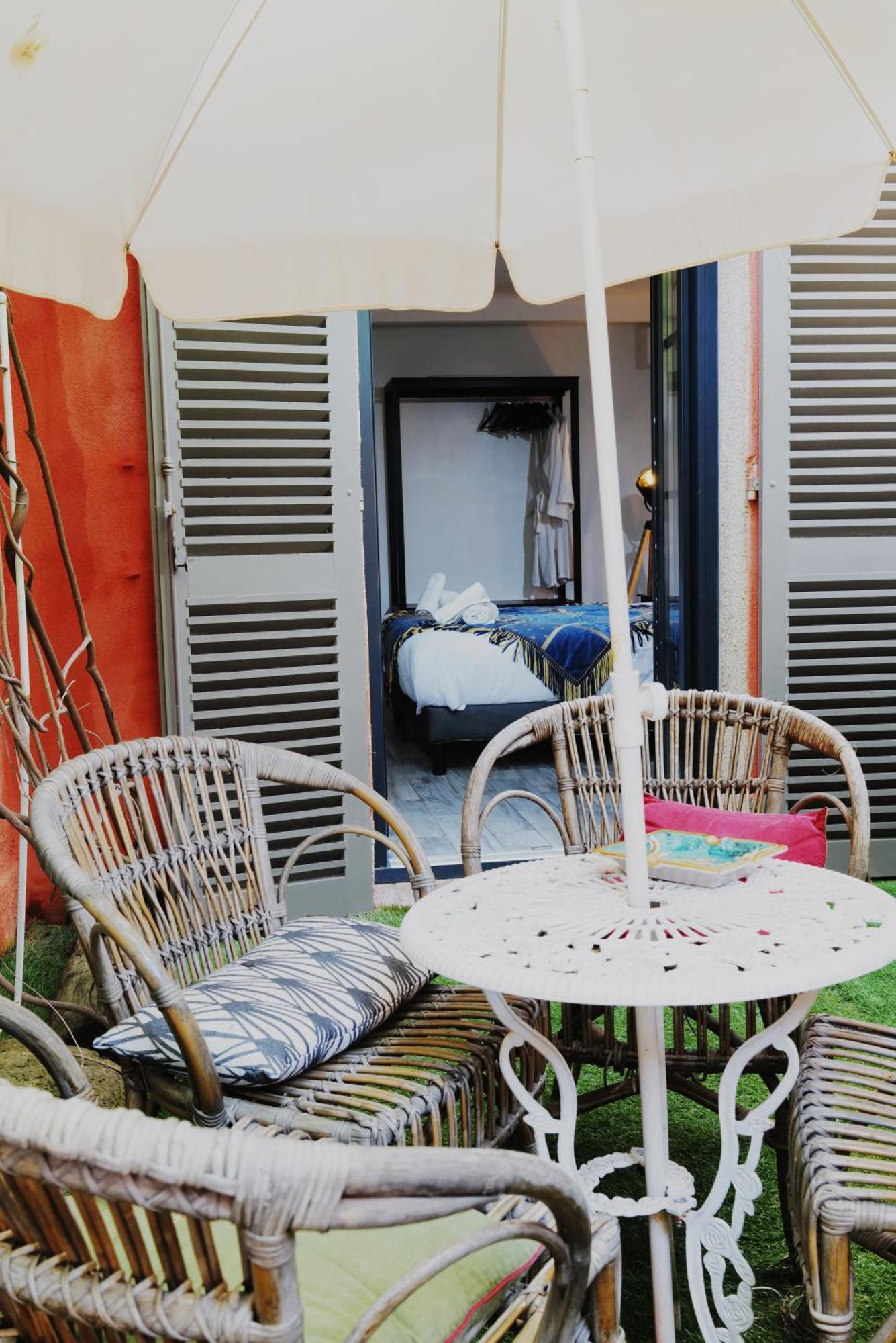 Lou Pitchoun Luxe Et Serenite Au Coeur De Saint-Tropez Suite Familiale Avec Chambre Separee Avec Jardin Enchanteur Pour 4 Adultes Et 1 Enfant Bagian luar foto